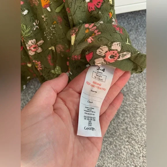 George (Asda) floral dress 3-4 years - Picture 4 of 4